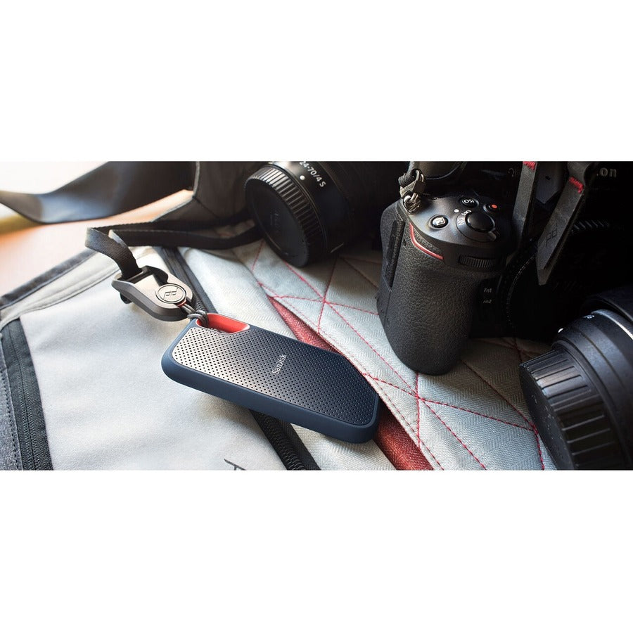 Alternate-Image8 Image for SanDisk Extreme SDSSDE61-2T00-G25 2 TB Portable Solid State Drive - External