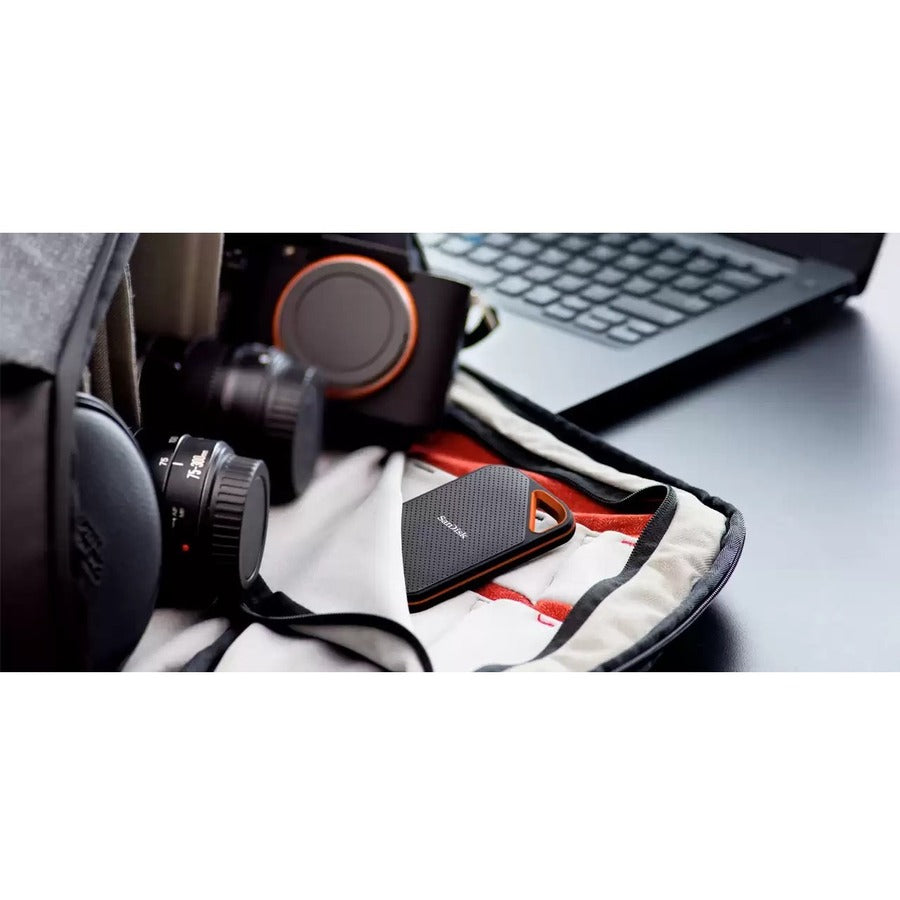 Alternate-Image4 Image for SanDisk Extreme PRO SDSSDE81-4T00-G25 4 TB Portable Solid State Drive - External