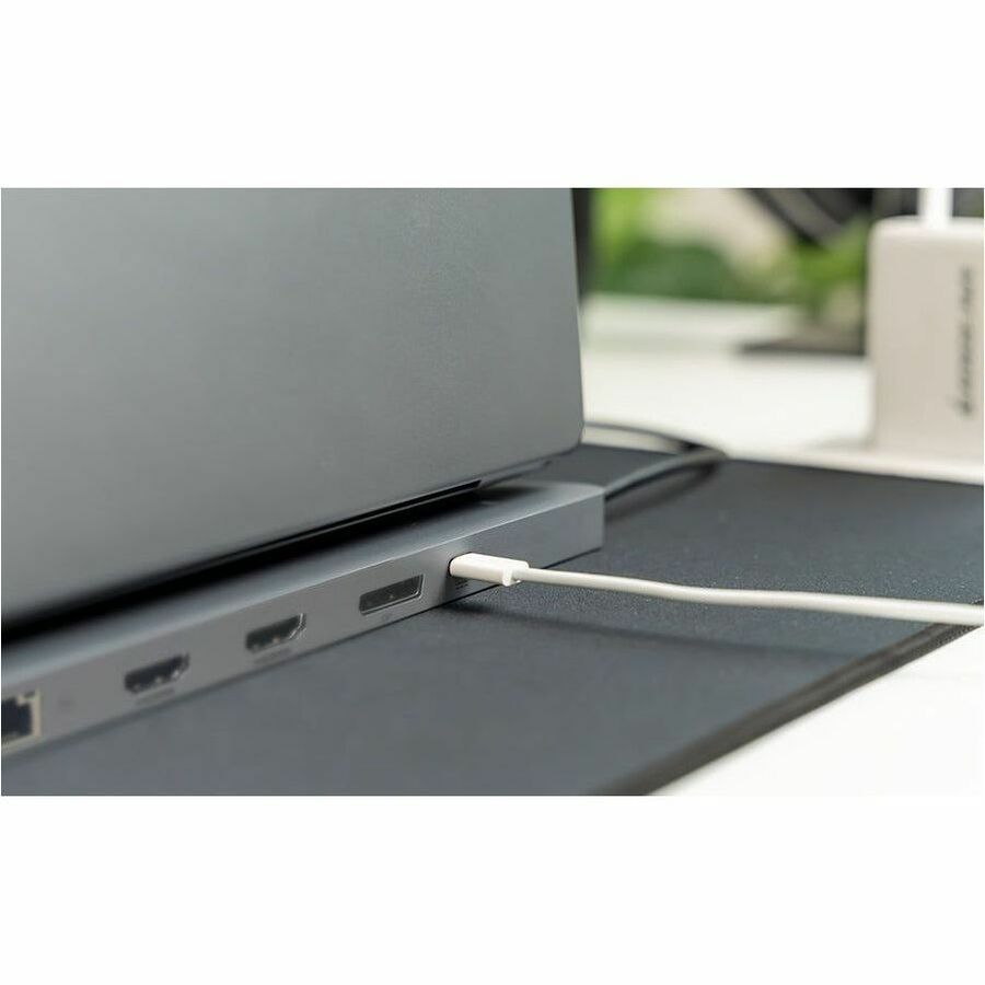 Alternate-Image9 Image for IOGEAR Dock Pro USB-C Triple HD Dock