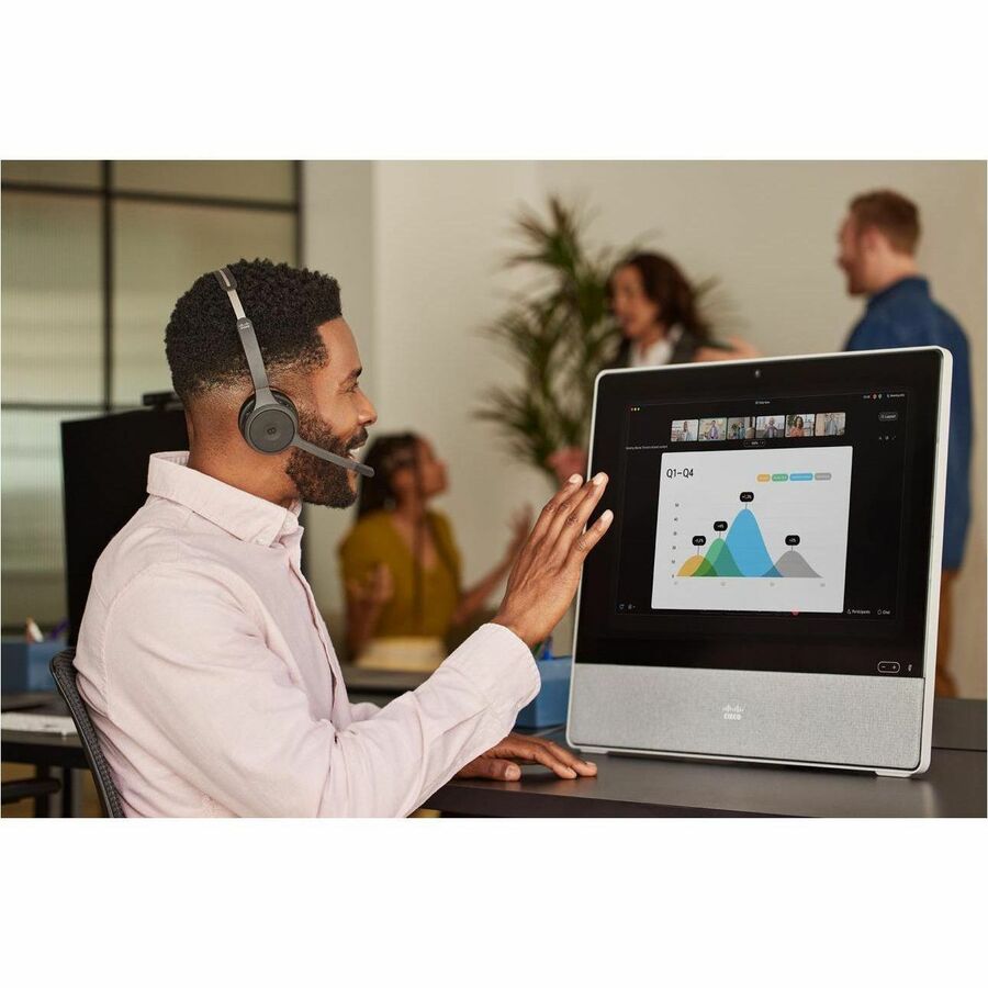 Life-Style Image for Cisco Single On-ear Headset+Charging Stand, USB-A Bundle Carbon Black