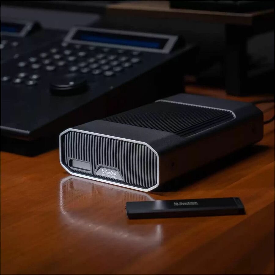 Alternate-Image4 Image for SanDisk Professional G-DRIVE PROJECT 12 TB Portable Rugged Hard Drive - External - Gray