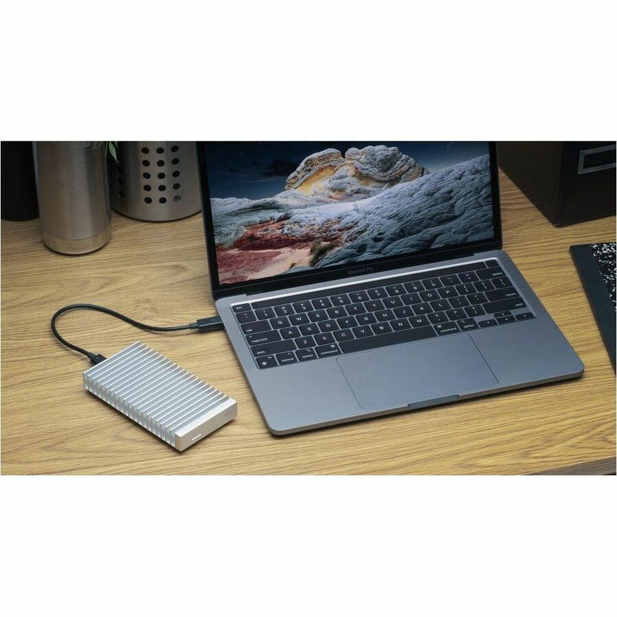 Alternate-Image9 Image for OWC 8TB Express 1M2 USB4 (40Gb/s) Bus-Powered Portable NVMe SSD External Storage Solution