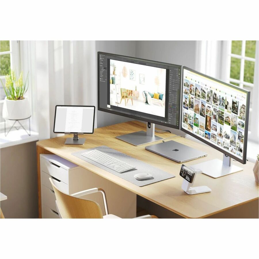 Life-Style Image for Alogic Echelon USB-C Rechargeable Wireless Keyboard for macOS
