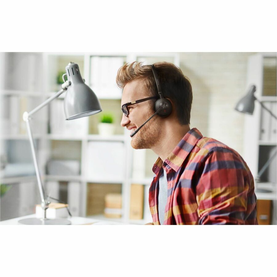 Life-Style Image for Jabra Engage 45 SE Headset