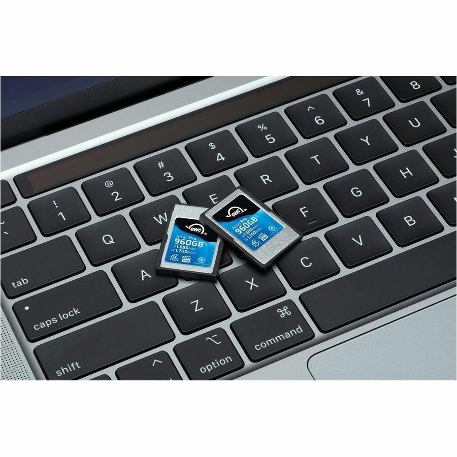 Alternate-Image1 Image for OWC 960GB Atlas Pro CFexpress Type A 4.0 Memory Card