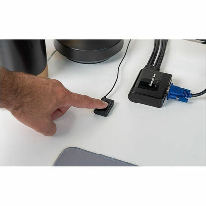 Alternate-Image6 Image for IOGEAR GCS22u 2-Port USB KVM Switch