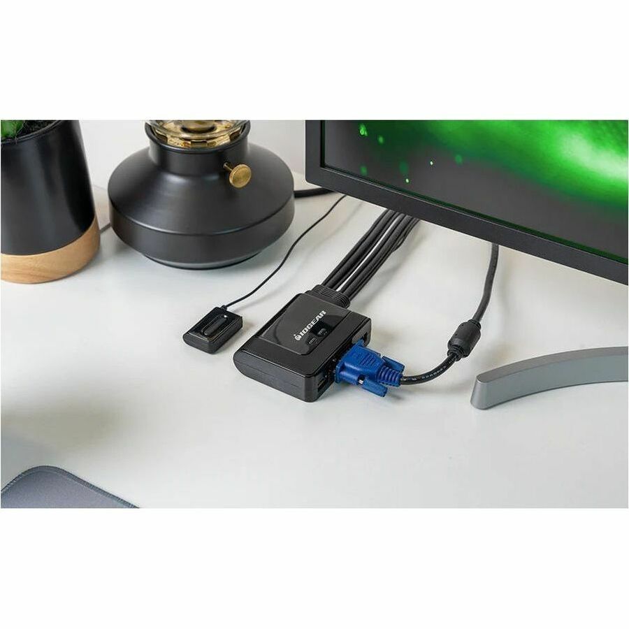 Alternate-Image4 Image for IOGEAR GCS22u 2-Port USB KVM Switch