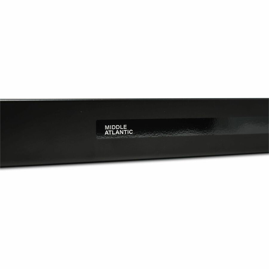 Alternate-Image1 Image for Middle Atlantic PD Rack Mounted Power Distribution Unit - 15 Amp, 9 Outlet PDU - Basic Surge Protection