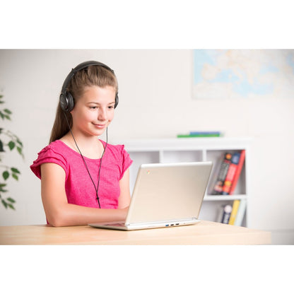 Life-Style Image for Kensington Classic 3.5mm Headphone with 9ft cord