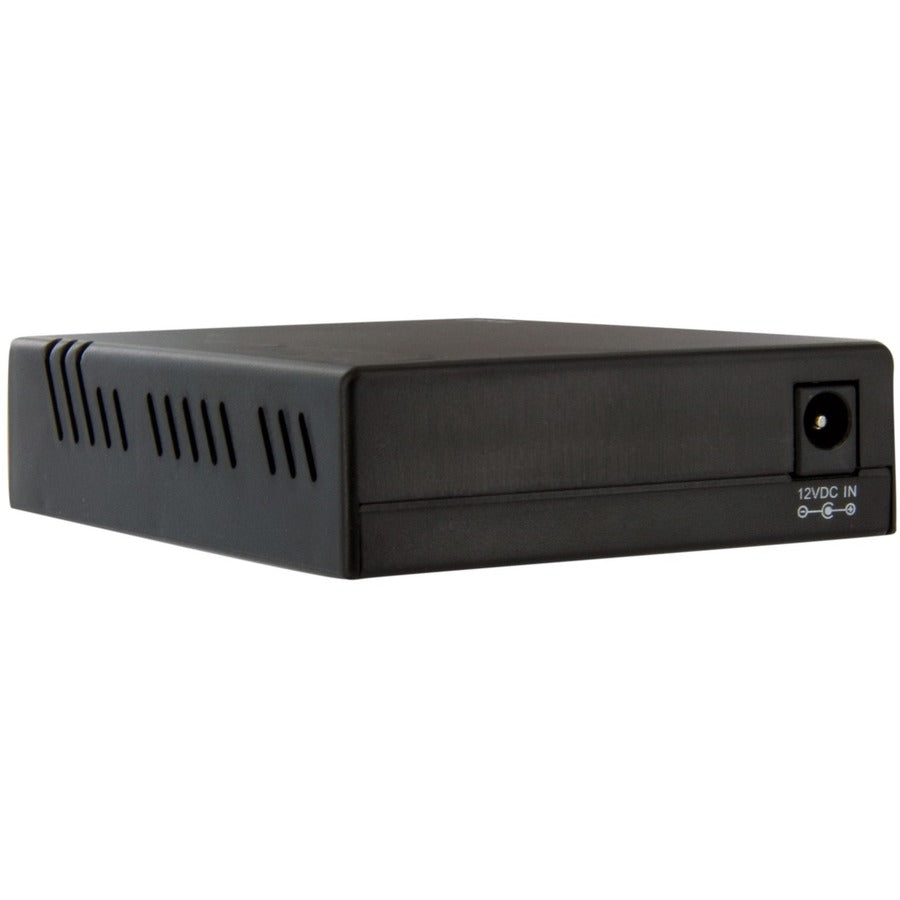 Alternate-Image2 Image for StarTech.com 10/100 Fiber to Ethernet Media Converter Multi Mode SC 2 km