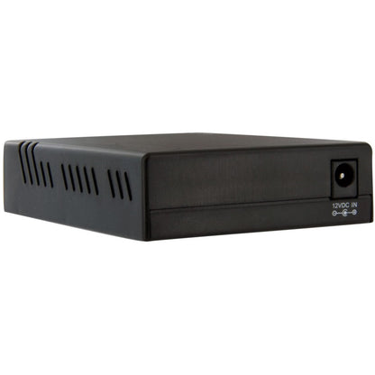 Alternate-Image2 Image for StarTech.com 10/100 Fiber to Ethernet Media Converter Multi Mode SC 2 km
