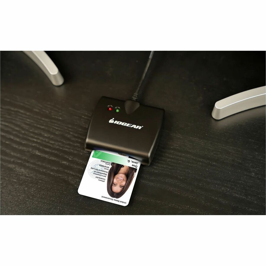 Alternate-Image3 Image for IOGERA USB Common Access Card Reader (TAA compliant)