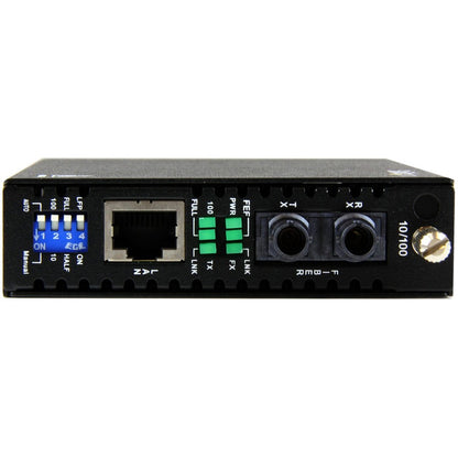 Alternate-Image1 Image for StarTech 10/100 Mbps Multi Mode Fiber Media Converter ST 2 km, TAA