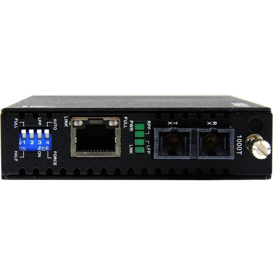 Alternate-Image1 Image for StarTech Gigabit Ethernet Multi Mode Fiber Media Converter SC 550m, 1000 Mbps, TAA