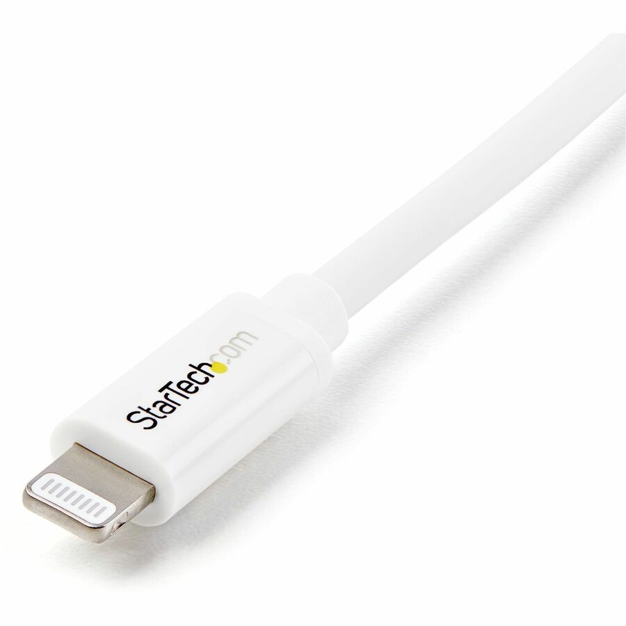 Alternate-Image1 Image for StarTech.com 2m (6ft) Long White AppleÂ&reg; 8-pin Lightning Connector to USB Cable for iPhone / iPod / iPad
