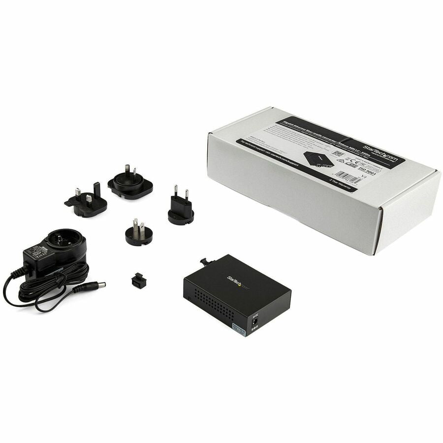 Alternate-Image5 Image for StarTech.com Gigabit Ethernet Fiber Media Converter - Compact - 850nm MM LC - 550m - With MM SFP Transceiver