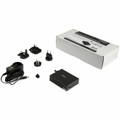 Alternate-Image5 Image for StarTech.com Gigabit Ethernet Fiber Media Converter - Compact - 850nm MM LC - 550m - With MM SFP Transceiver