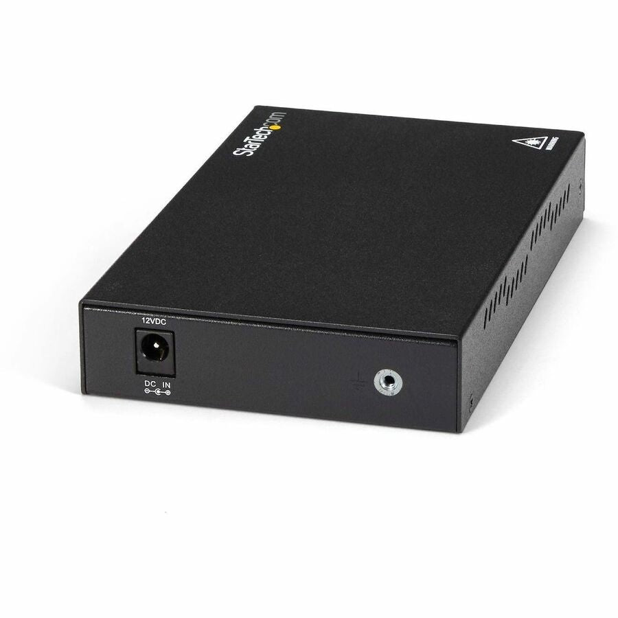 Alternate-Image7 Image for StarTech.com Gigabit Ethernet Copper-to-Fiber Media Converter - SM LC - 10 km - Ethernet Media Converter - GbE Converter