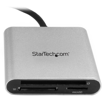 Alternate-Image2 Image for StarTech.com USB 3.0 Flash Memory Multi-Card Reader / Writer with USB-C - SD microSD and CompactFlash Card Reader w/ Integrated USB-C Cable