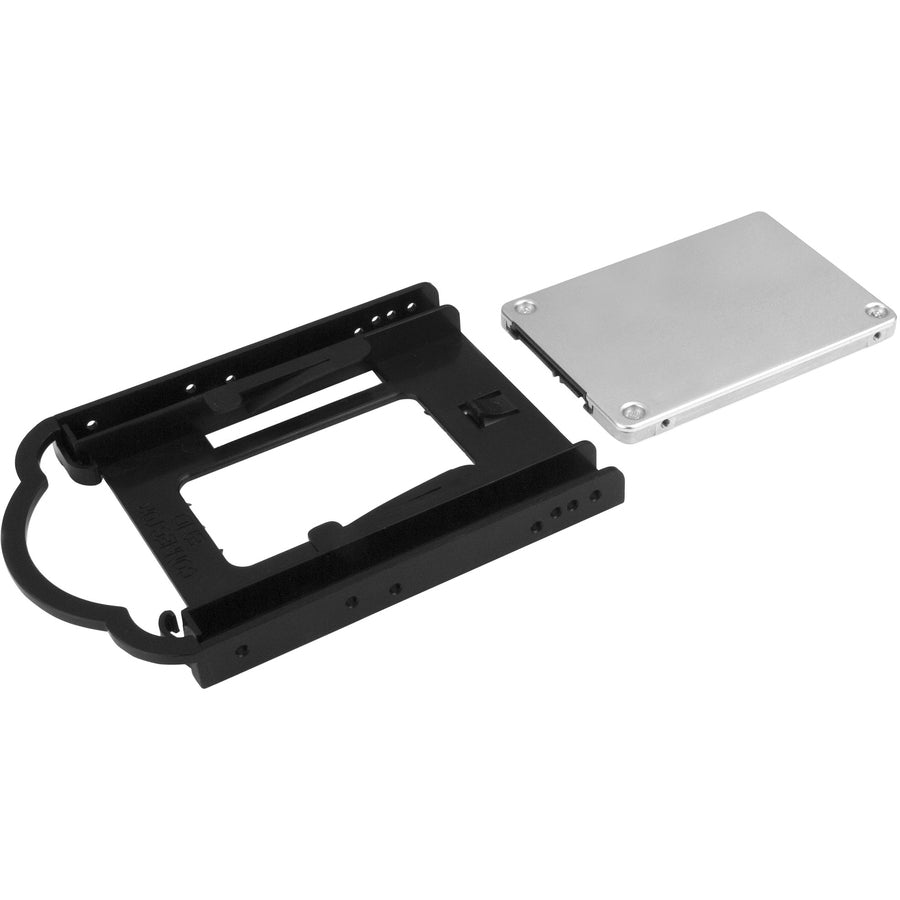 Alternate-Image3 Image for StarTech.com 2.5in SSD / HDD Mounting Bracket for 3.5-in. Drive Bay - Tool-less Installation