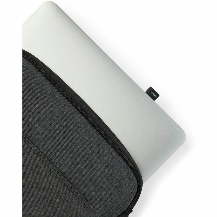 Alternate-Image4 Image for StarTech.com Wireless USB WiFi Adapter? Dual Band AC600 Wireless Dongle - 2.4GHz / 5GHz - 802.11ac Wi-Fi Laptop Adapter (USB433ACD1X1)