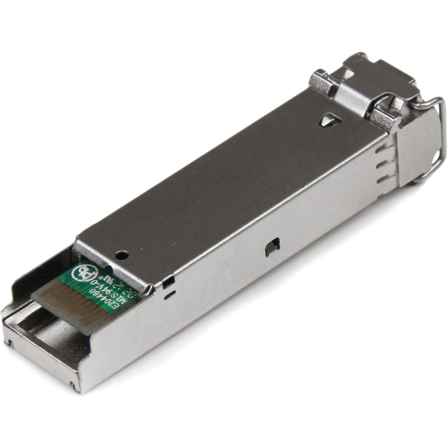 Alternate-Image2 Image for StarTech MSA Uncoded SFP Module - 1000BASE-SX - 1GE Gigabit Ethernet SFP 1GbE Multi Mode Fiber (MMF) Optic Transceiver - 550m DDM