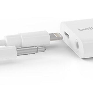 Alternate-Image4 Image for Belkin 3.5 mm Audio and Charge for iPhone and iPad Lightning Adapter