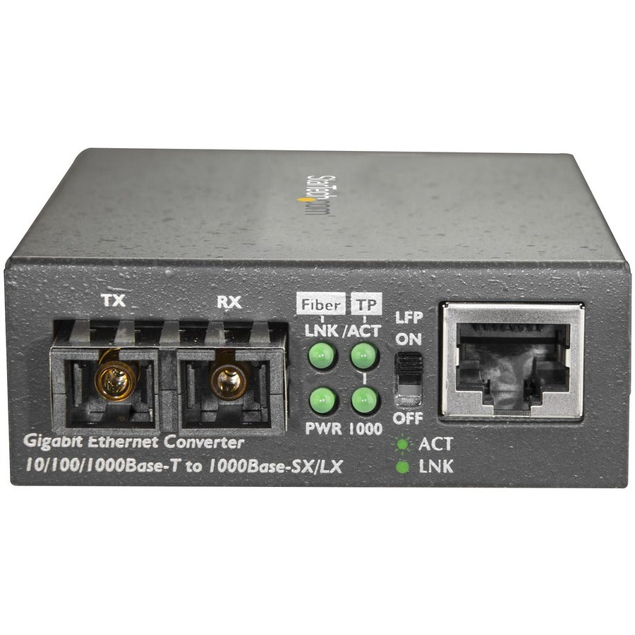 Alternate-Image2 Image for StarTech.com Multimode SC Fiber Ethernet Media Converter - 1000BASE-SX Gigabit Fiber Optic to Copper Bridge - 10/100/1000 Network - 550m