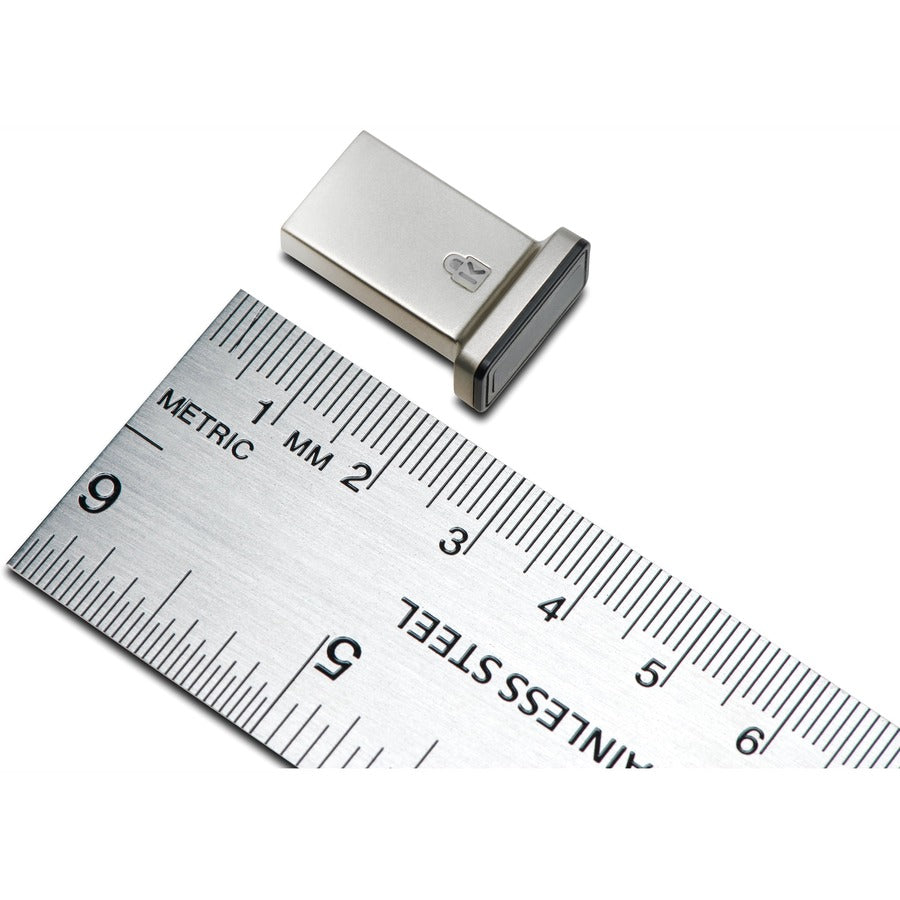 Alternate-Image2 Image for Kensington VeriMark Fingerprint Reader
