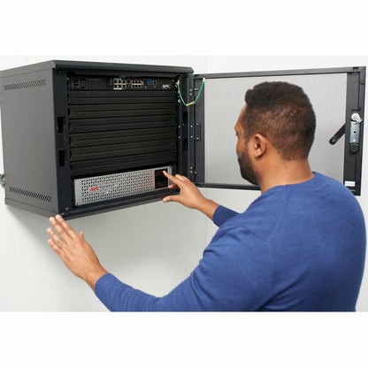 Alternate-Image1 Image for APC Smart-UPS, Line Interactive, 1000VA, Lithium-ion, Rackmount 2U, 120V, 6x NEMA 5-15R outlets, SmartConnect Port+SmartSlot, Short Depth, AVR, LCD