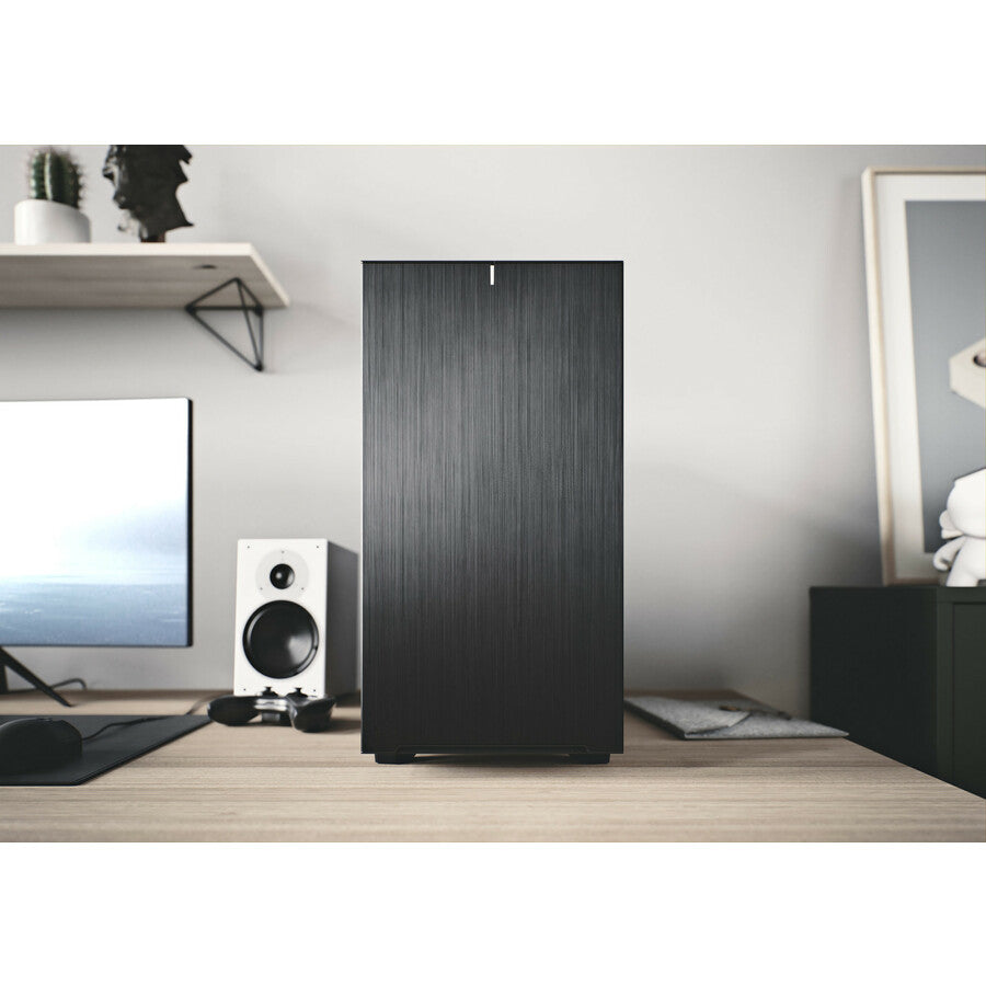 Life-Style Image for Fractal Design Define 7 Black TG Dark Tint