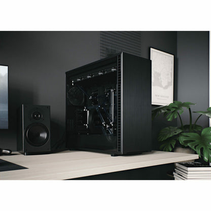 Life-Style Image for Fractal Design Define 7 XL Black TG Dark Tint
