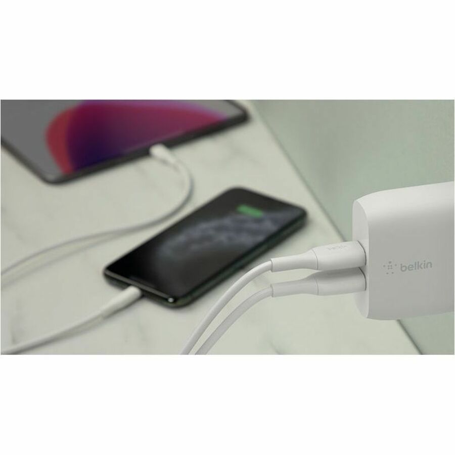 Alternate-Image3 Image for Belkin BoostCharge Dual USB-A Wall Charger 24W (USB-A to USB-C cable included) - Power Adapter