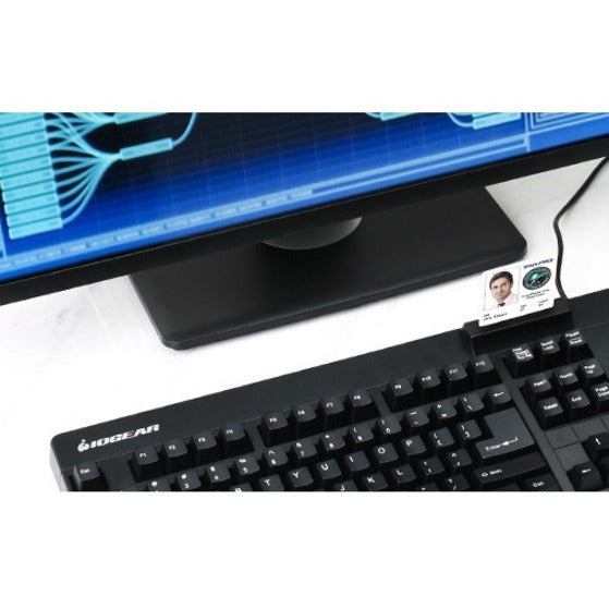 Alternate-Image5 Image for IOGEAR Integrated Keyboard/CAC Reader