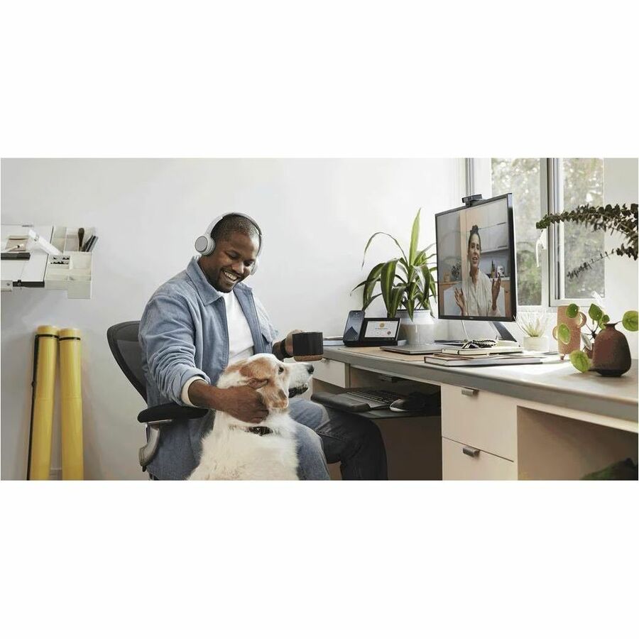 Life-Style Image for Webex Headset 730