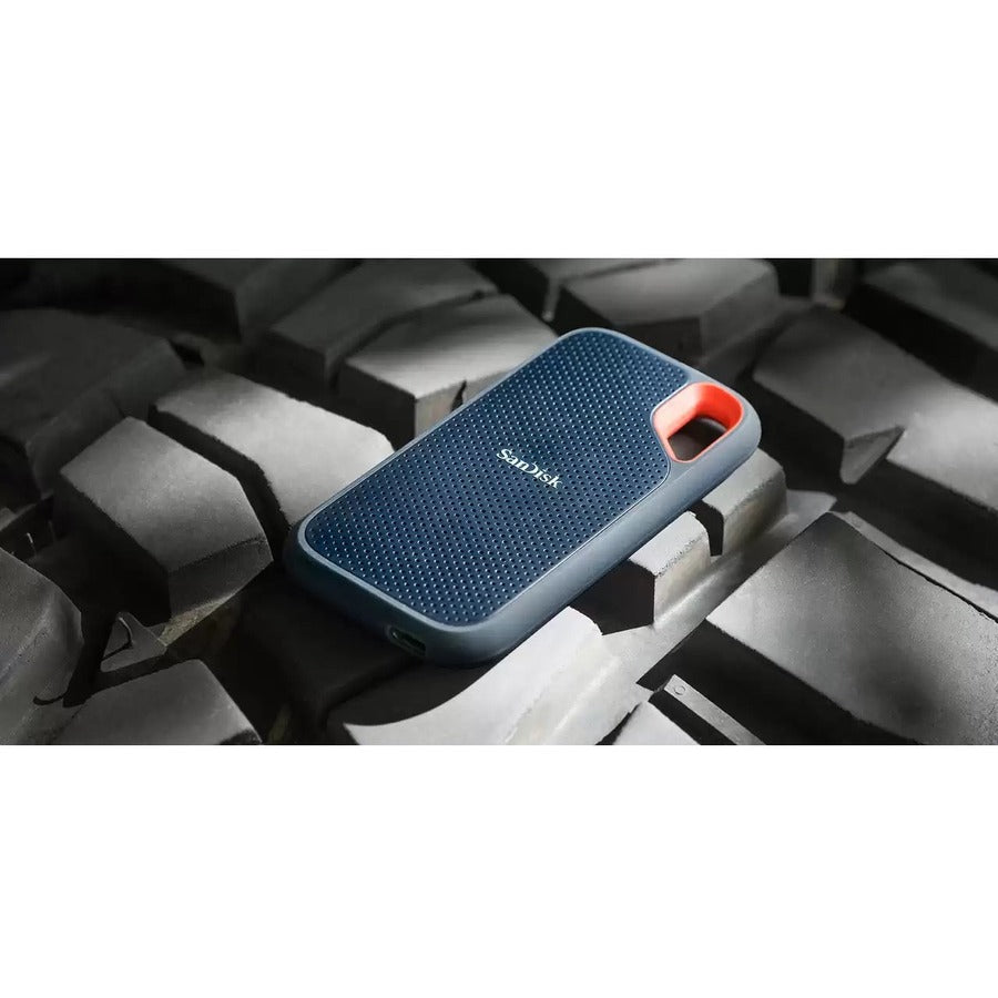 Alternate-Image7 Image for SanDisk Extreme V2 SDSSDE61-4T00-G25 4 TB Portable Solid State Drive - External