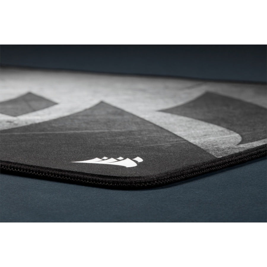 Alternate-Image7 Image for Corsair MM300 PRO Premium Spill-Proof Cloth Gaming Mouse Pad - Medium
