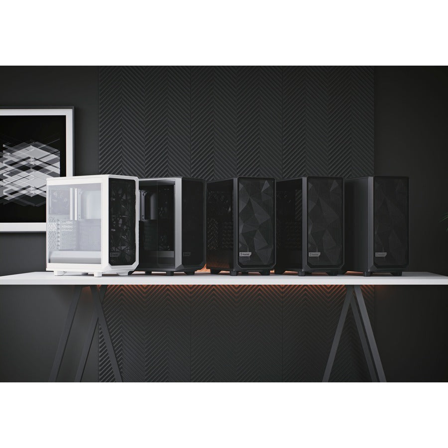 Life-Style Image for Fractal Design Meshify 2 Compact Black TG Light Tint
