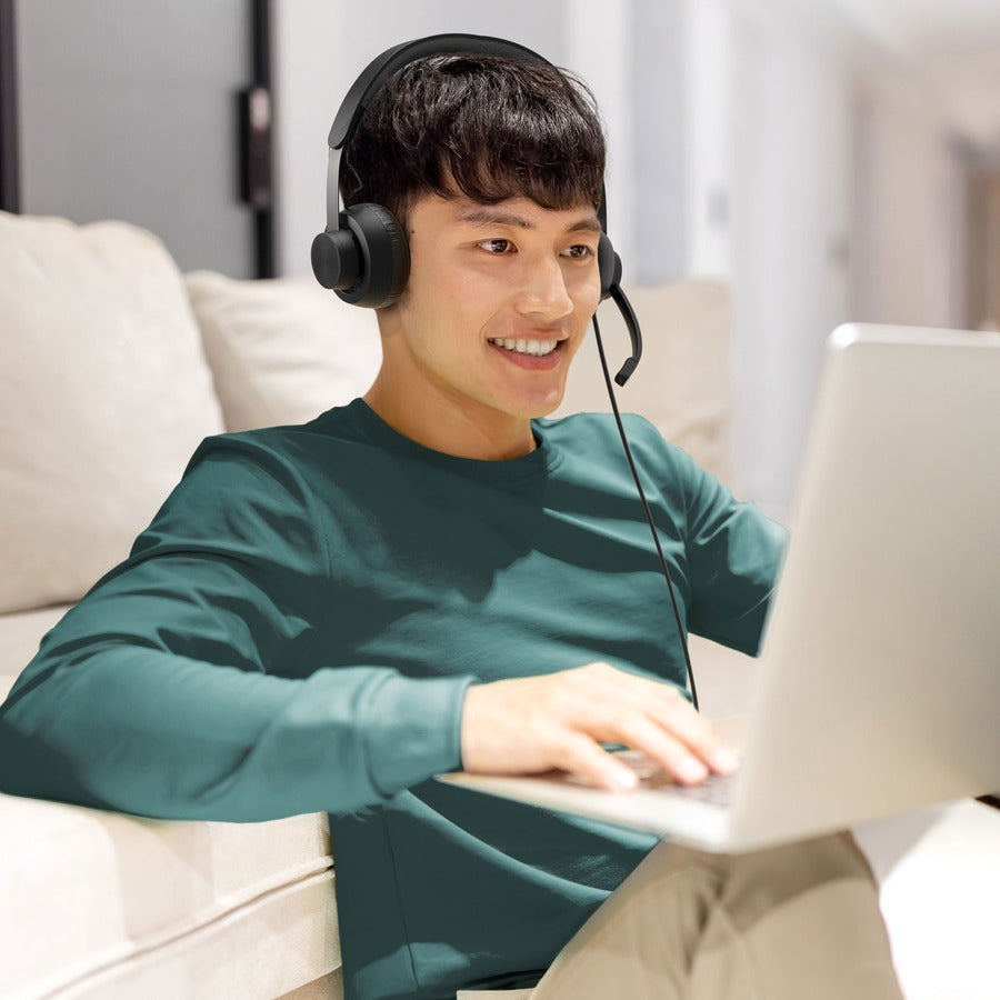Life-Style Image for Logitech Zone 750 Wired On-Ear Headset with advanced noise-canceling microphone, simple USB-C and included USB-A adapter, plug-and-play compatibility for all devices