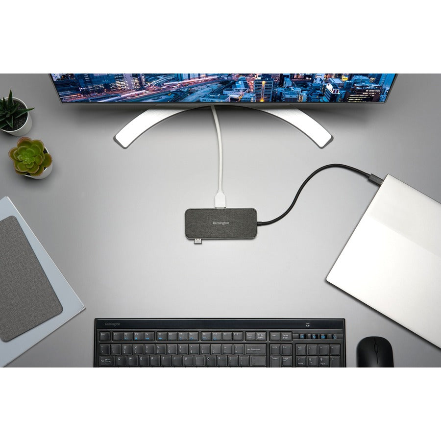 Alternate-Image5 Image for Kensington SD1650P USB-C Single 4K Portable Docking Station with 100W Power Pass-Through