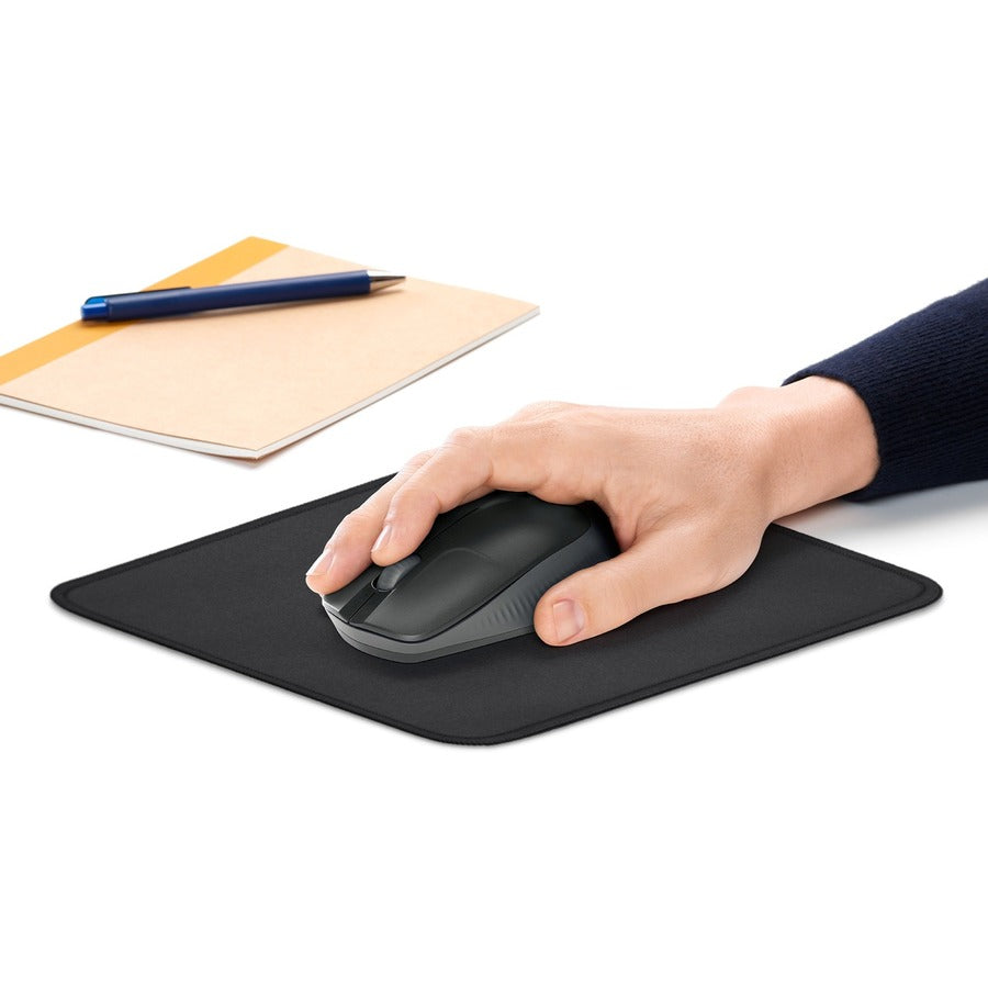 Alternate-Image1 Image for Logitech Studio Series Mouse Pad