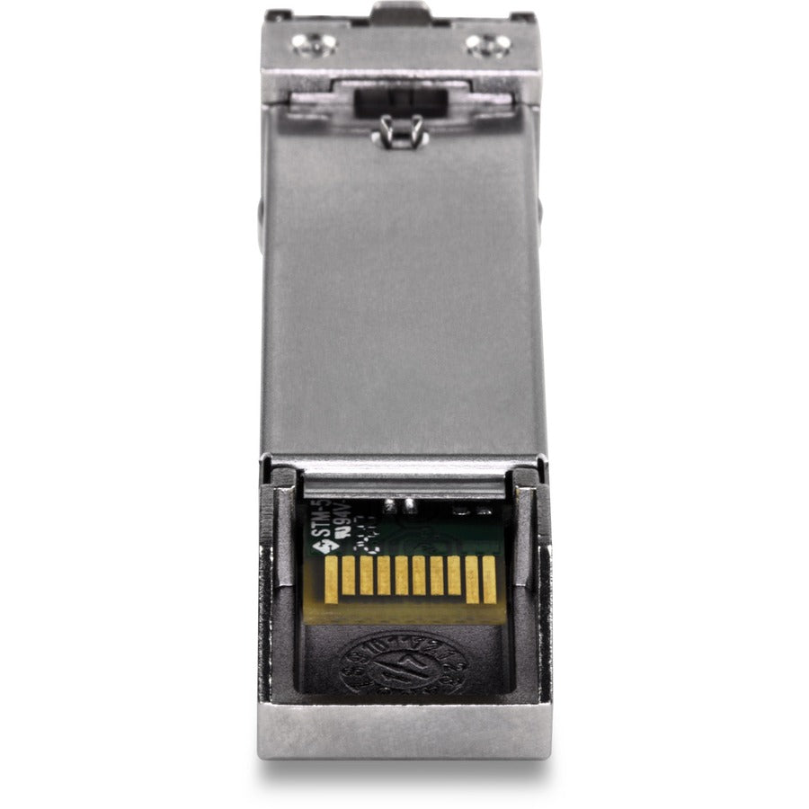 Alternate-Image5 Image for TRENDnet SFP Multi-Mode LC Module, Up To 550m (1800 Ft), Mini-GBIC, Hot Pluggable, IEEE 802.3z Gigabit Ethernet, Supports Up To 1.25 Gbps, Lifetime Protection, Silver, TEG-MGBSX