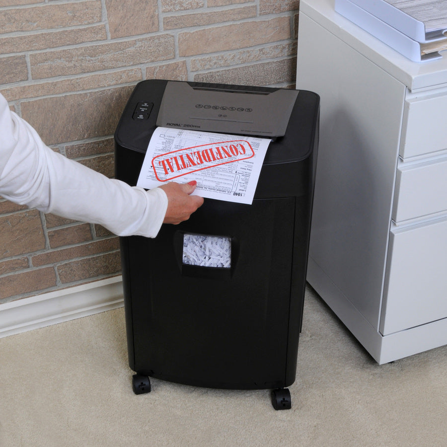 Life-Style Image for Royal 260MX Paper Shredder