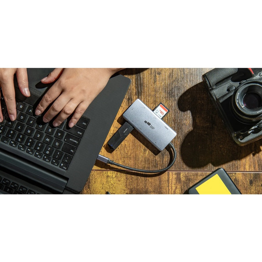 Alternate-Image7 Image for Mobile Pixels 8 in 1 USB-C Hub with 4K HDMI