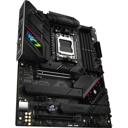 Alternate-Image1 Image for Asus ROG Strix B650E-F GAMING WIFI Gaming Desktop Motherboard - AMD B650 Chipset - Socket AM5 - ATX