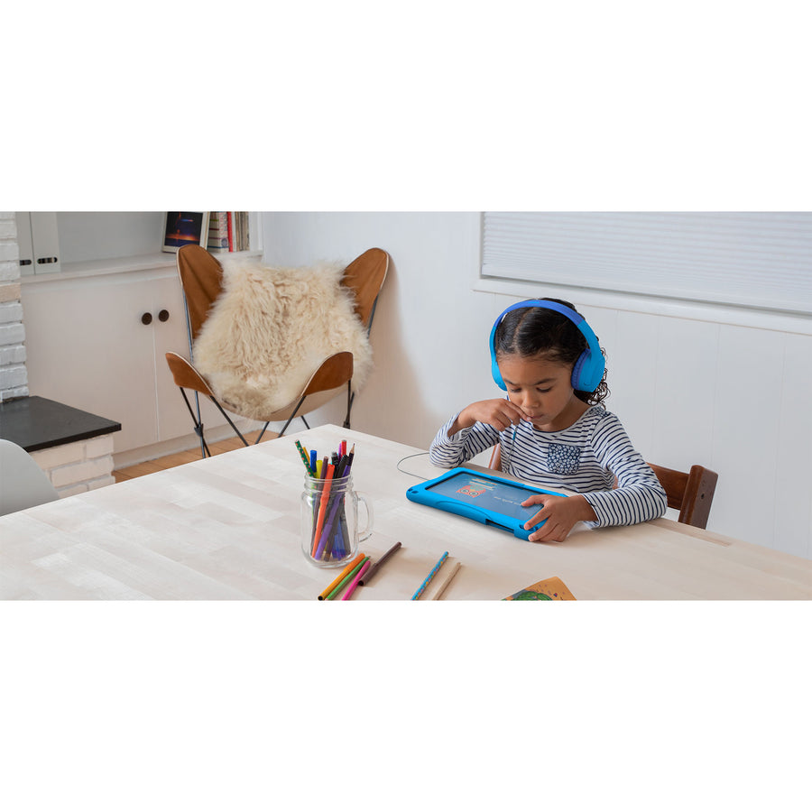 Life-Style Image for Belkin SoundForm Mini Wired On-Ear Headphones for Kids