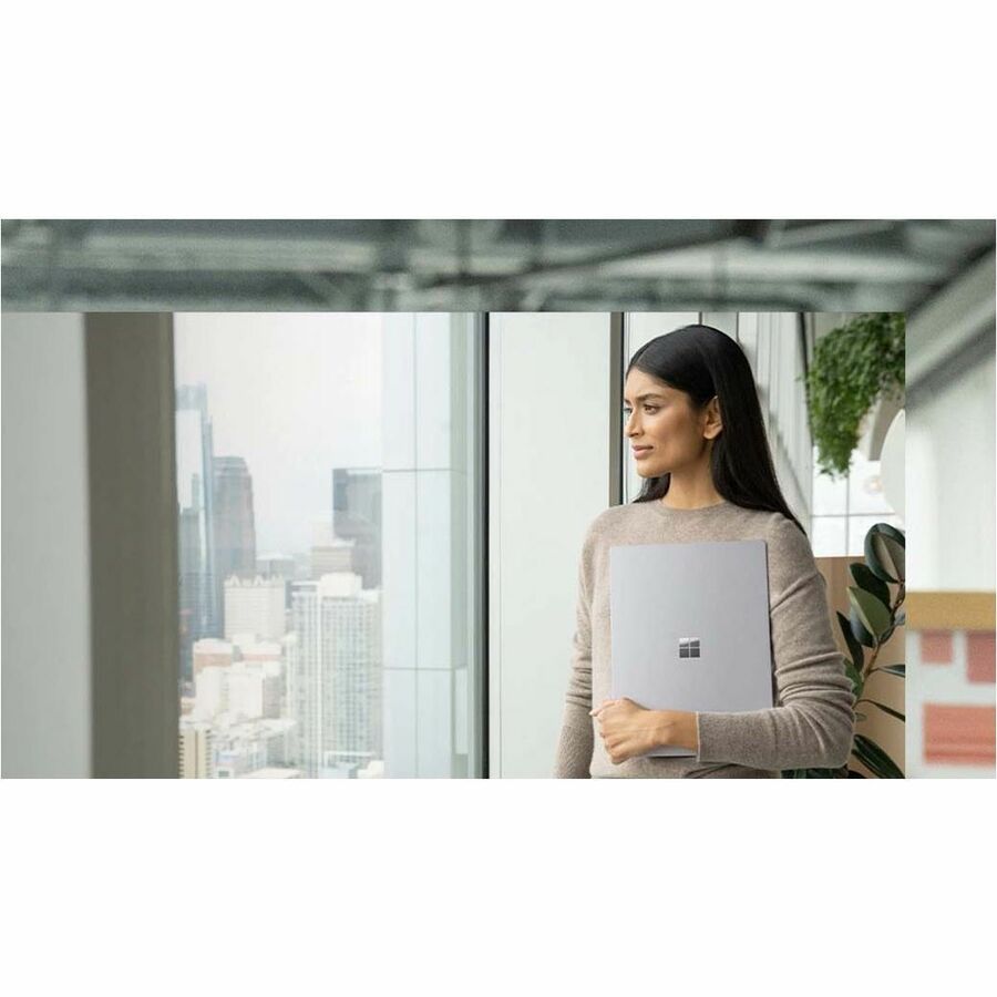 Alternate-Image2 Image for Microsoft Surface Laptop 5 13.5" Touchscreen Notebook - Intel Core i5 12th Gen i5-1235U - Intel Evo Platform - 8 GB - 256 GB SSD - English Keyboard - Platinum