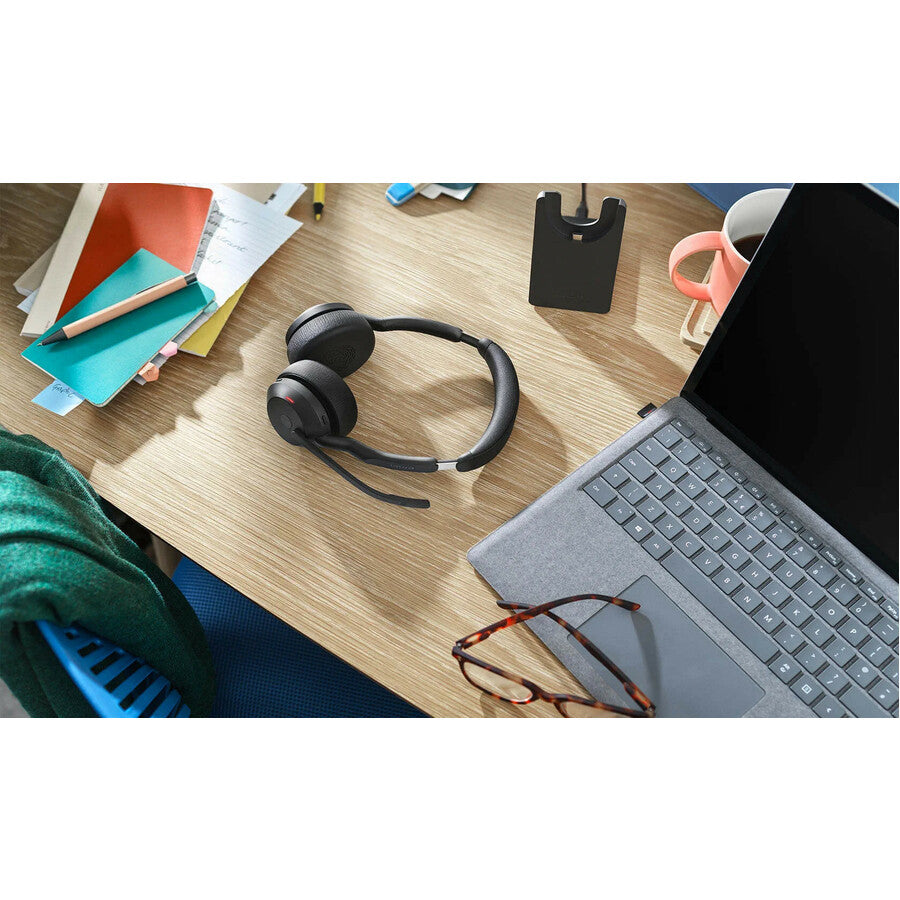 Life-Style Image for Jabra Evolve2 55 Headset