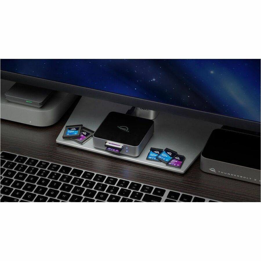 Alternate-Image7 Image for OWC Atlas Dual CFexpress Type B + SD Card Reader with USB-C (10Gb/s)