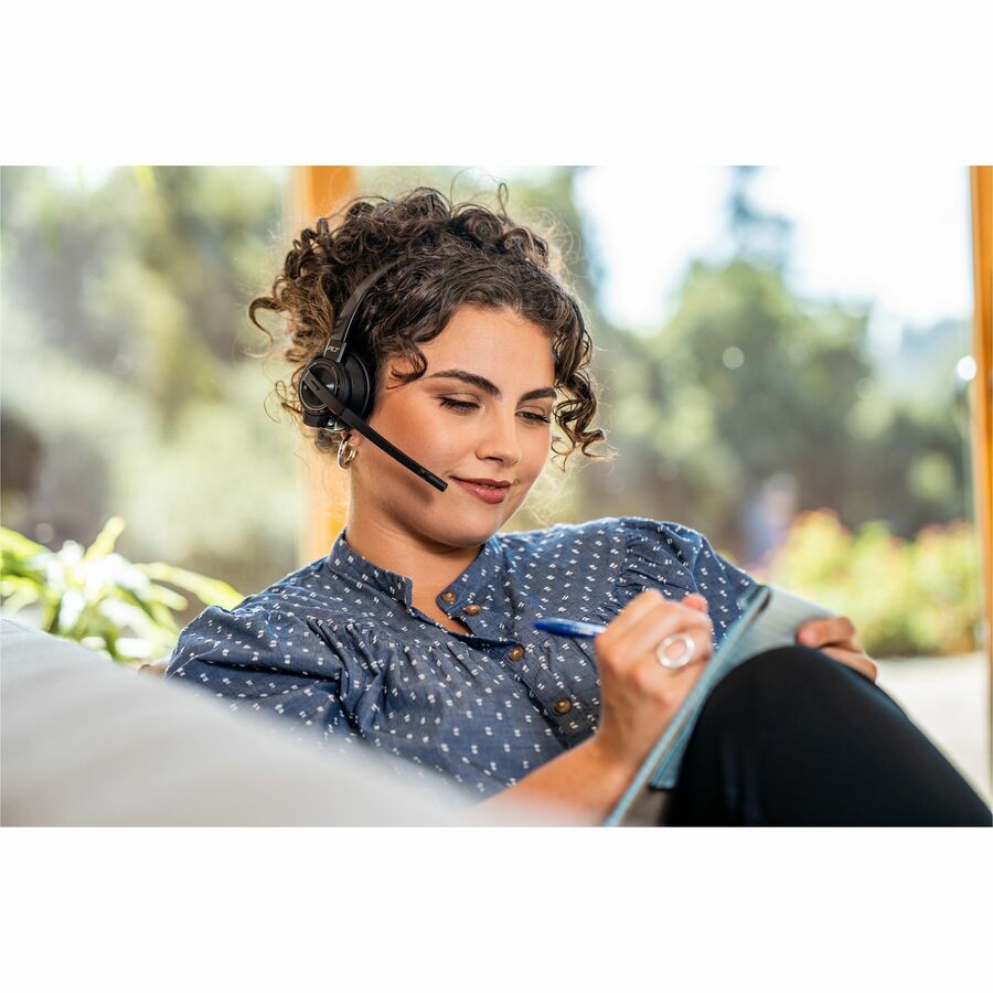 Alternate-Image2 Image for Poly Savi 8210 UC Microsoft Teams Certified DECT 1920-1930 MHz USB-A Headset